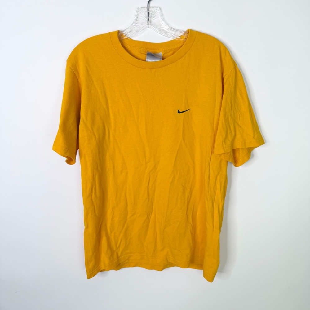 Y2K Nike Silver Tag T Shirt Yellow Small Swoosh Embroidered Logo Men’s